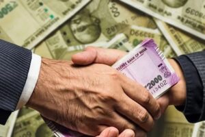 Family Dispute : सुपारी देकर कराया पत्नी का कत्ल